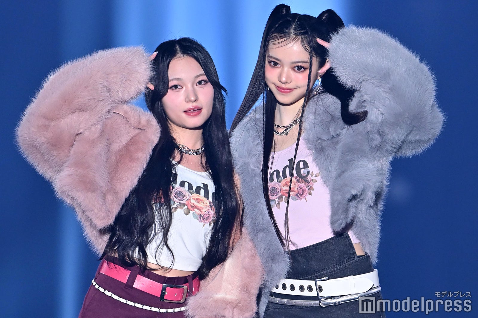 CANDY TUNE桐原美月＆MORE STAR中山こはく、姉妹のような2人がペアランウェイ「大好きな妹」【IDOL RUNWAY COLLECTION 2026】