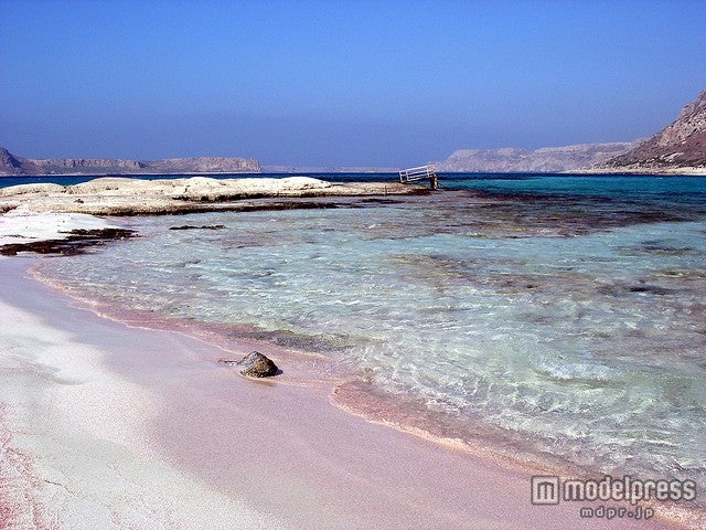 ラグーンが美しいバロス湾／Pink sand in Balos by Alberto Perdomo