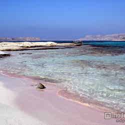 ラグーンが美しいバロス湾／Pink sand in Balos by Alberto Perdomo