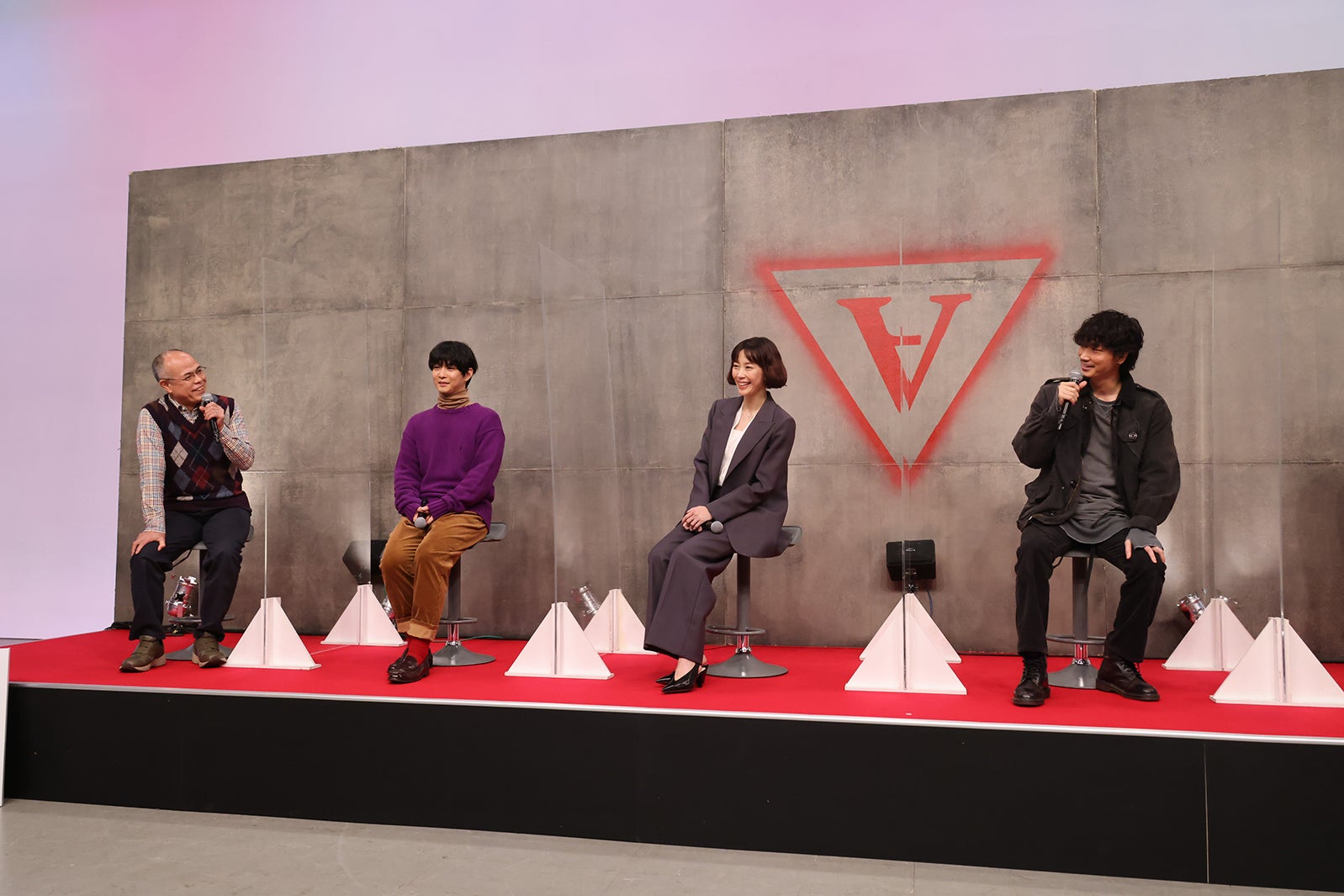 田中要次、千葉雄大、木村佳乃、綾野剛（C）カンテレ