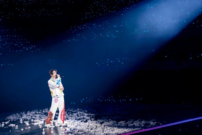 三宅健(C)TOBE Co., Ltd.