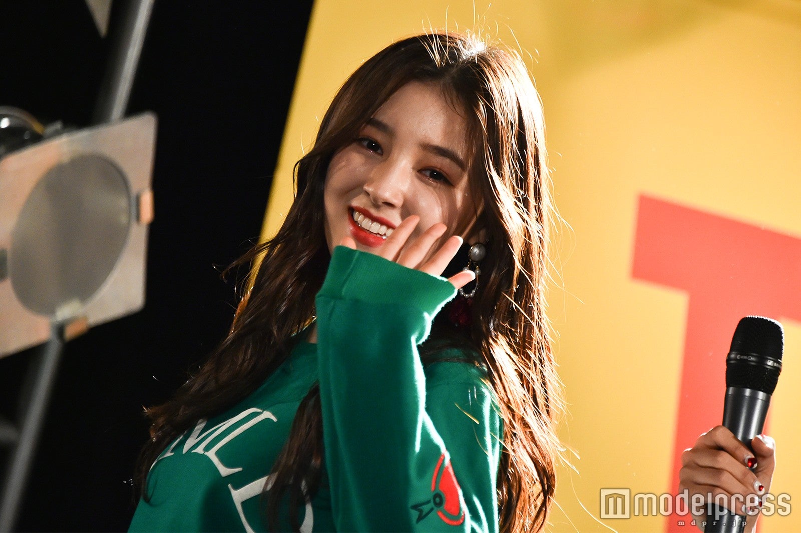 最後まで目線をくれたナンシー（C）モデルプレス