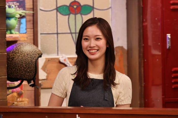 橋本和花子(C)カンテレ