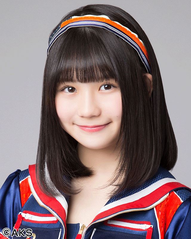 ⼩畑優奈（C）AKS