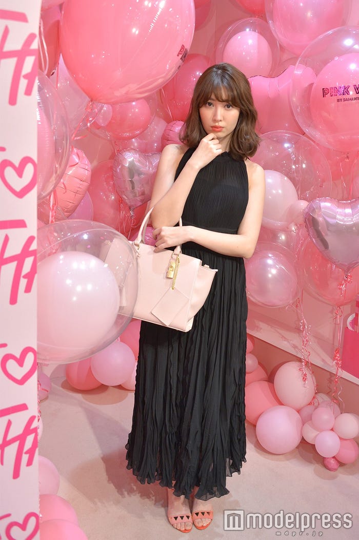 小嶋陽菜(C)モデルプレス