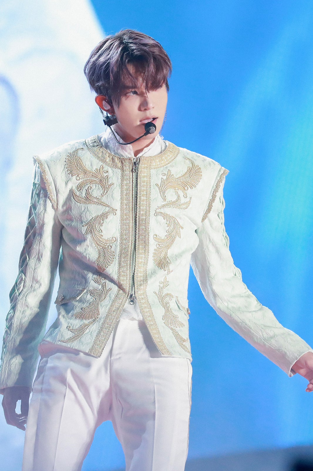 HEESEUNG（ヒスン）（P）&（C） BELIFT LAB Inc.