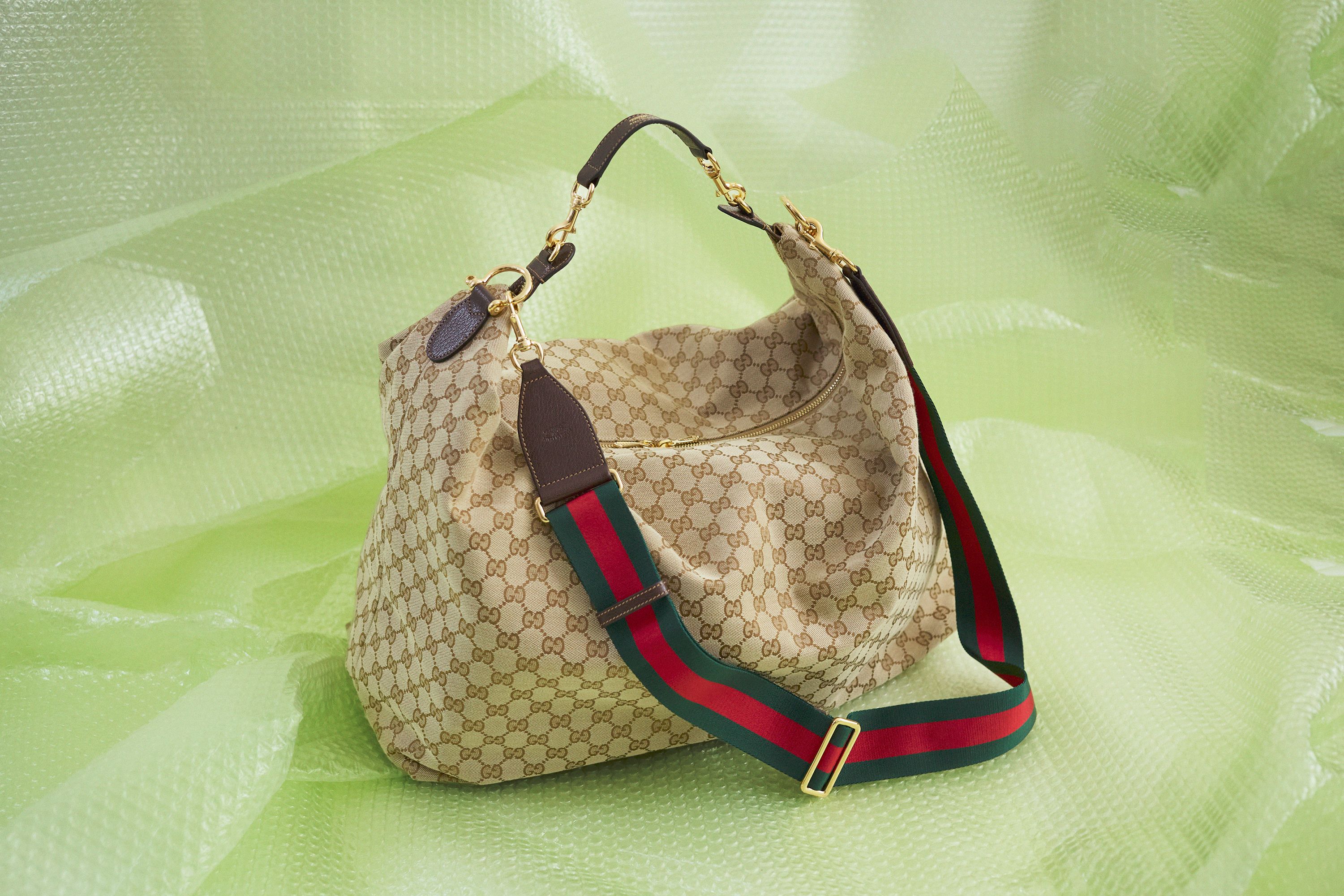 レガシーをいまの空気で纏うグッチ──2026年に揃えるファッションのニュースタンダード