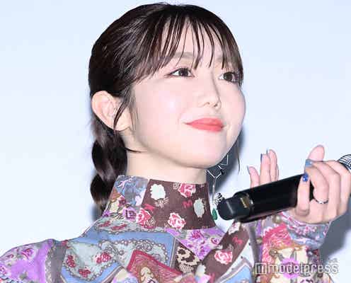 峯岸みなみ、“紅一点”の撮影に喜び「ビジュアル担当でもなくずっと頑張ってきた」<大事なことほど小声でささやく>