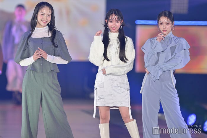 天翔愛、藤岡舞衣、天翔天音(C)モデルプレス