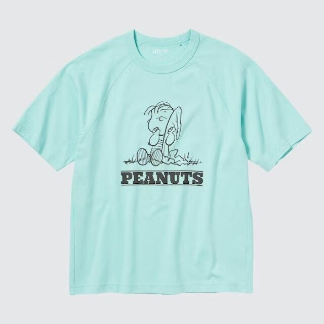 ユニクロ　スヌーピーコラボ　新作　レトロピーナッツUTグラフィックTシャツ