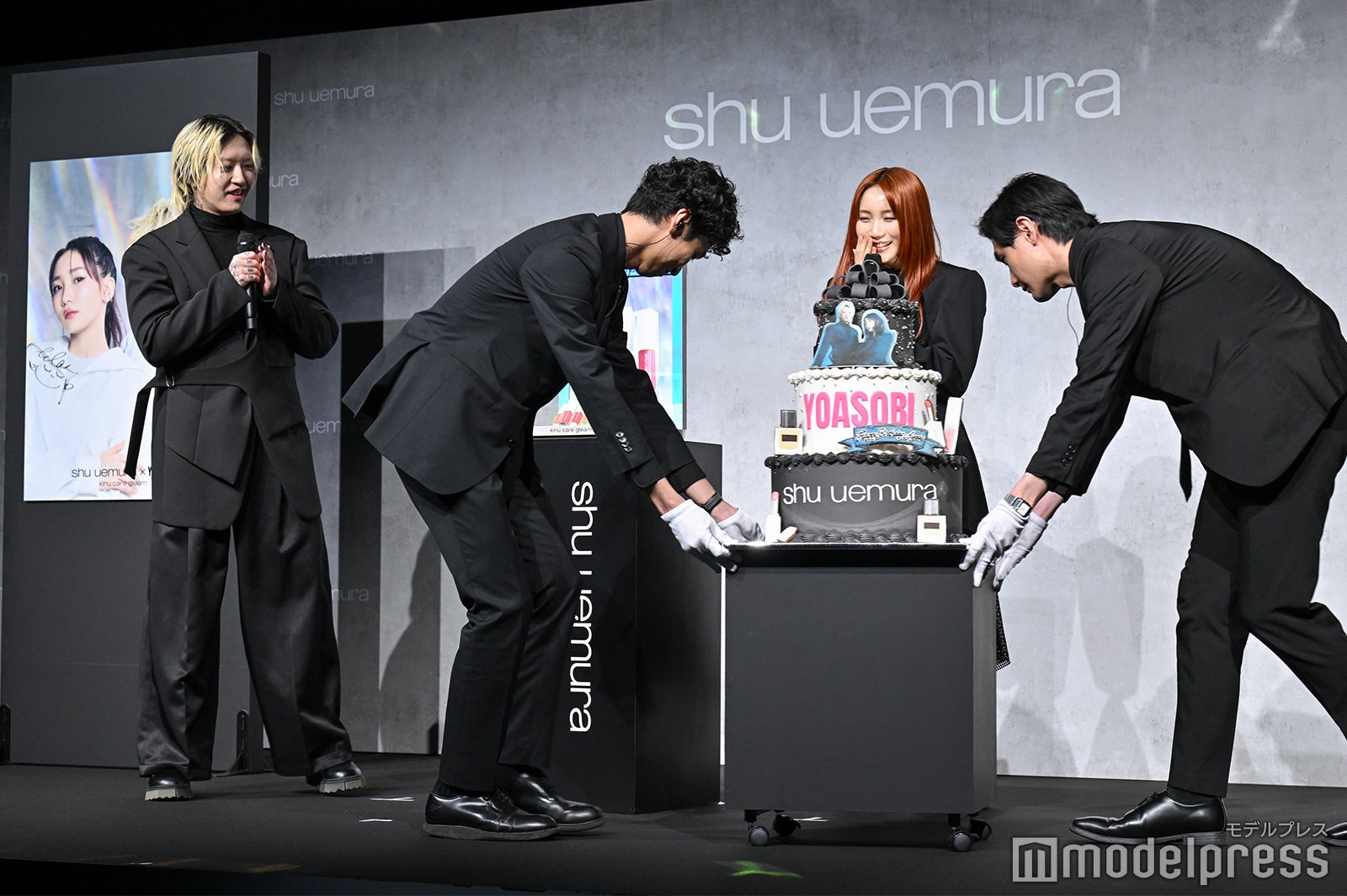 Ayase、ikura（C）モデルプレス