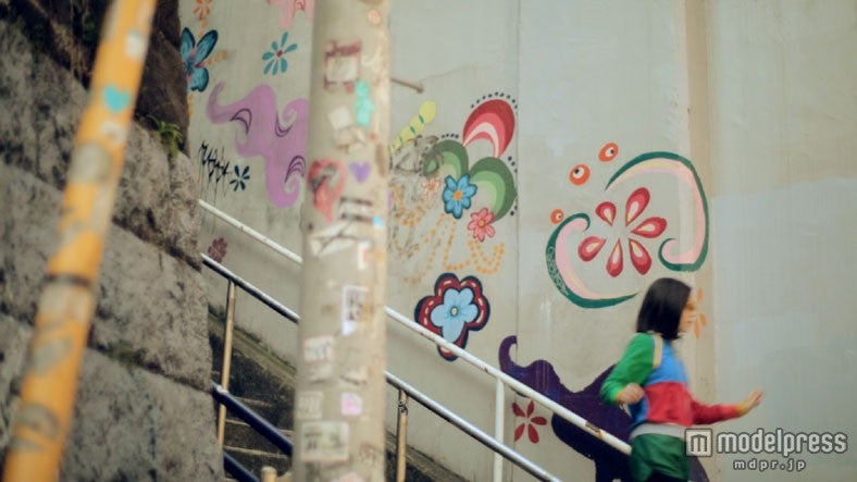 水原希子／新CM「“Tokyo Pop” Zoff Running篇」