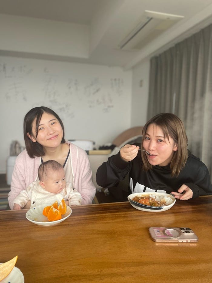 西野未姫、にこりちゃん、平井杏奈/山本圭壱オフィシャルブログより