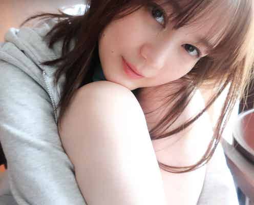 乃木坂46生田絵梨花、美脚がまぶしい 写真集オフショット300連投に反響<インターミッション>