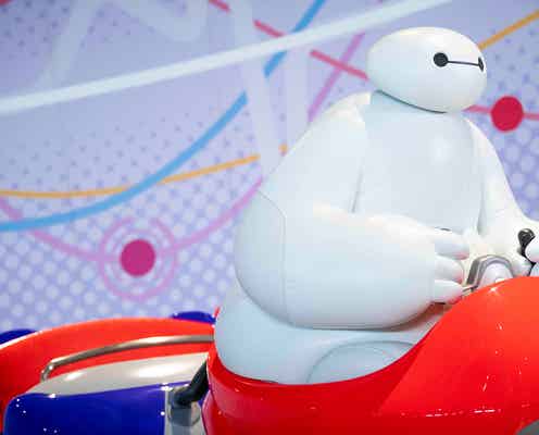 ディズニー新アトラクション「ベイマックスのハッピーライド」実写画像初公開
