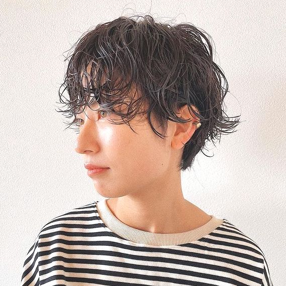 ショートの襟足の長さはどれがおすすめ 短め 長めの人気の髪型15選 モデルプレス