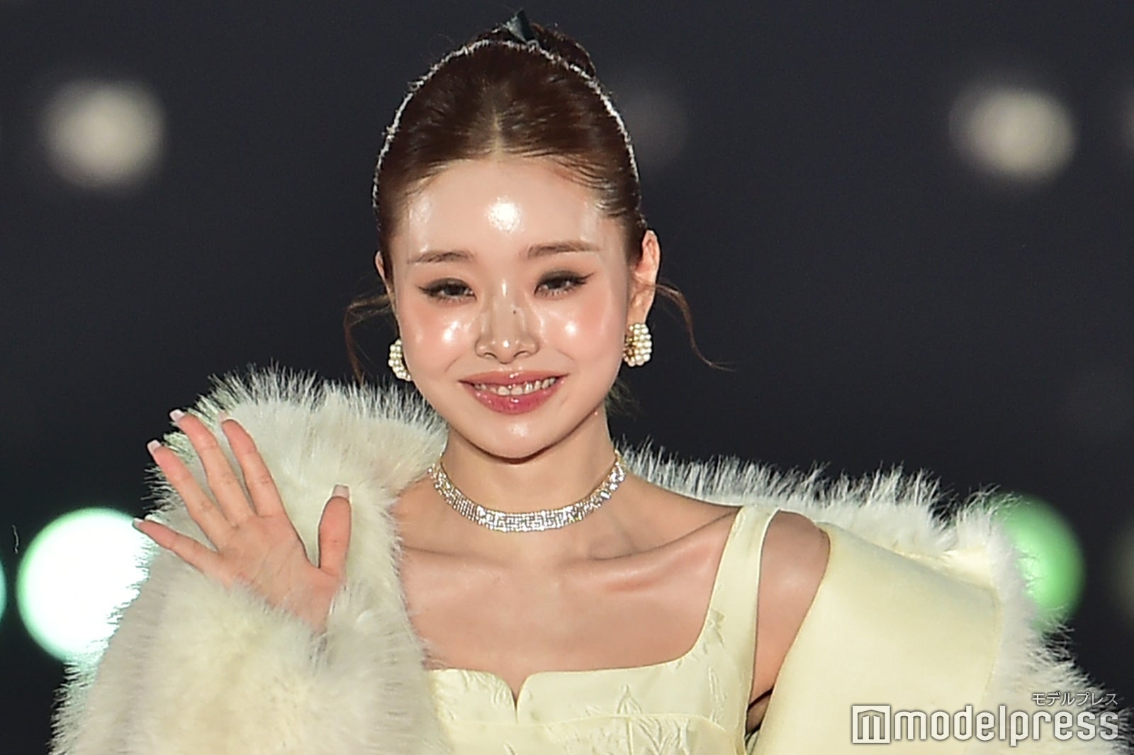 「脱出おひとり島」ソン・ジア、シークレット降臨「関西コレクション 2023 A／W」トップバッターで日本メディア初登場