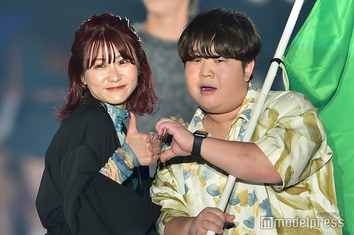 いちえ、こう/夜のひと笑い(C)モデルプレス