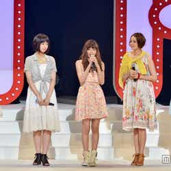 左から:二村祥絵、日南響子、佐藤ありさ、岸本セシル、三根梓