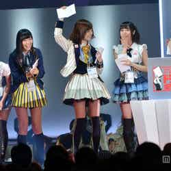 昨日10日に行われた「AKB48グループ ドラフト会議」では元気な姿を見せていた島崎遥香（中央）