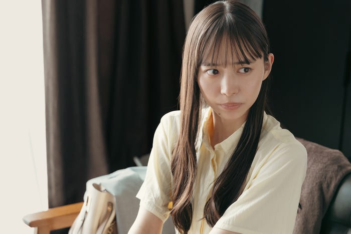 井桁弘恵「私の町の千葉くんは。」第4話(C)「私の町の千葉くんは。」製作委員会