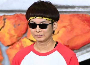 「信じられない」ふくらはぎエグッ！「この脚だとプロ」人気芸人のバレエ披露に騒然「信じられない」「凄い＆面白い」ステージで
