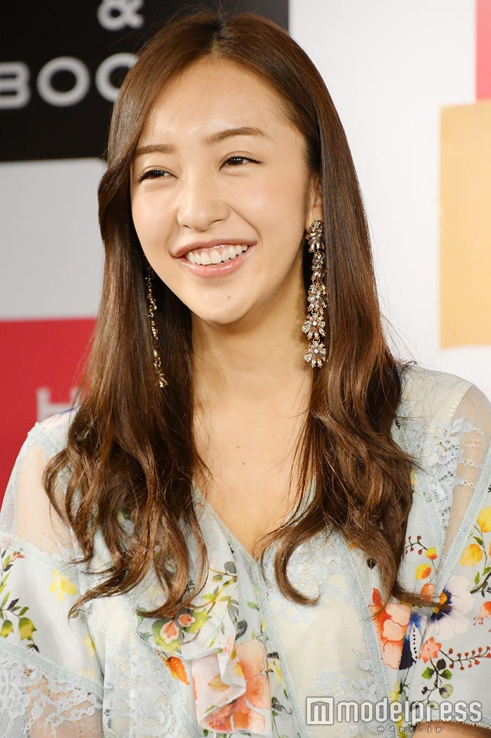 板野友美 (C)モデルプレス