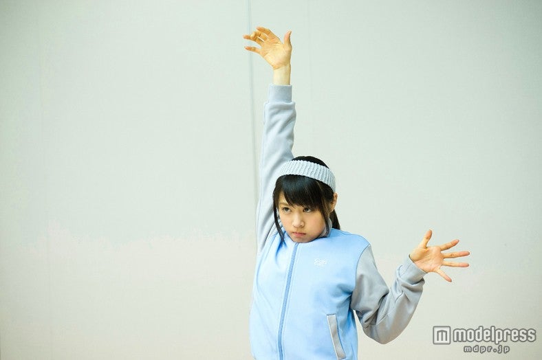 女子グリーンを演じる有村架純（C）2014「女子ーズ」製作委員会
 