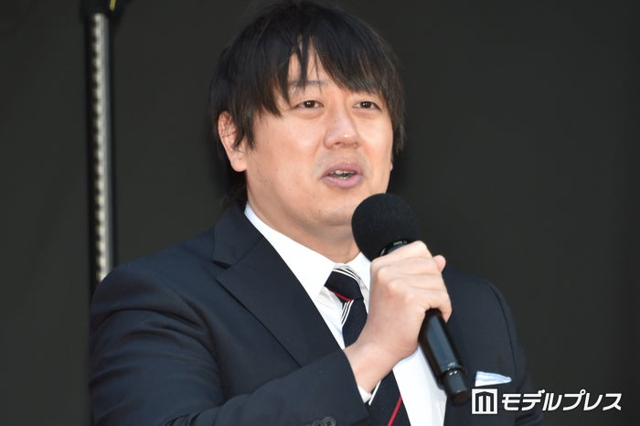 日テレ安村直樹アナ、左手薬指を複数箇所「脱臼骨折」 手術・療養で「シューイチ」しばらく欠席へ