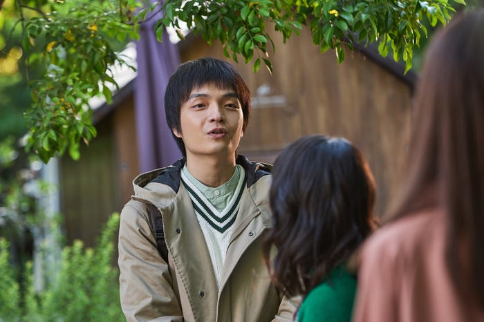 岡山天音「日曜の夜ぐらいは…」第6話より(C)ABCテレビ