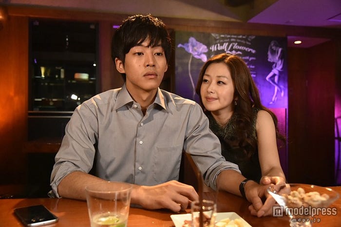 佐野ひなこ 入山杏奈が松坂桃李を 脱がせる 筋肉の質感が 好きにしちゃって サイレーン 3話あらすじ 劇中カット モデルプレス 佐野ひなこ 入山杏奈が松坂桃李を 脱がせる 筋肉の質感が 好きにしちゃって サイレーン 3話あらすじ 劇中カット モデルプレス
