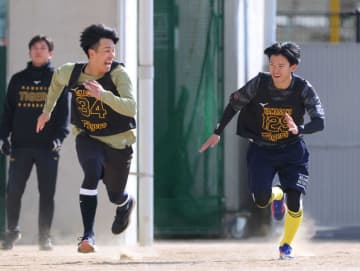 阪神ドラ3岡城 タイブレークの切り札に 監督会議で是非議論 自身は大学時代に経験「最後は気持ち」