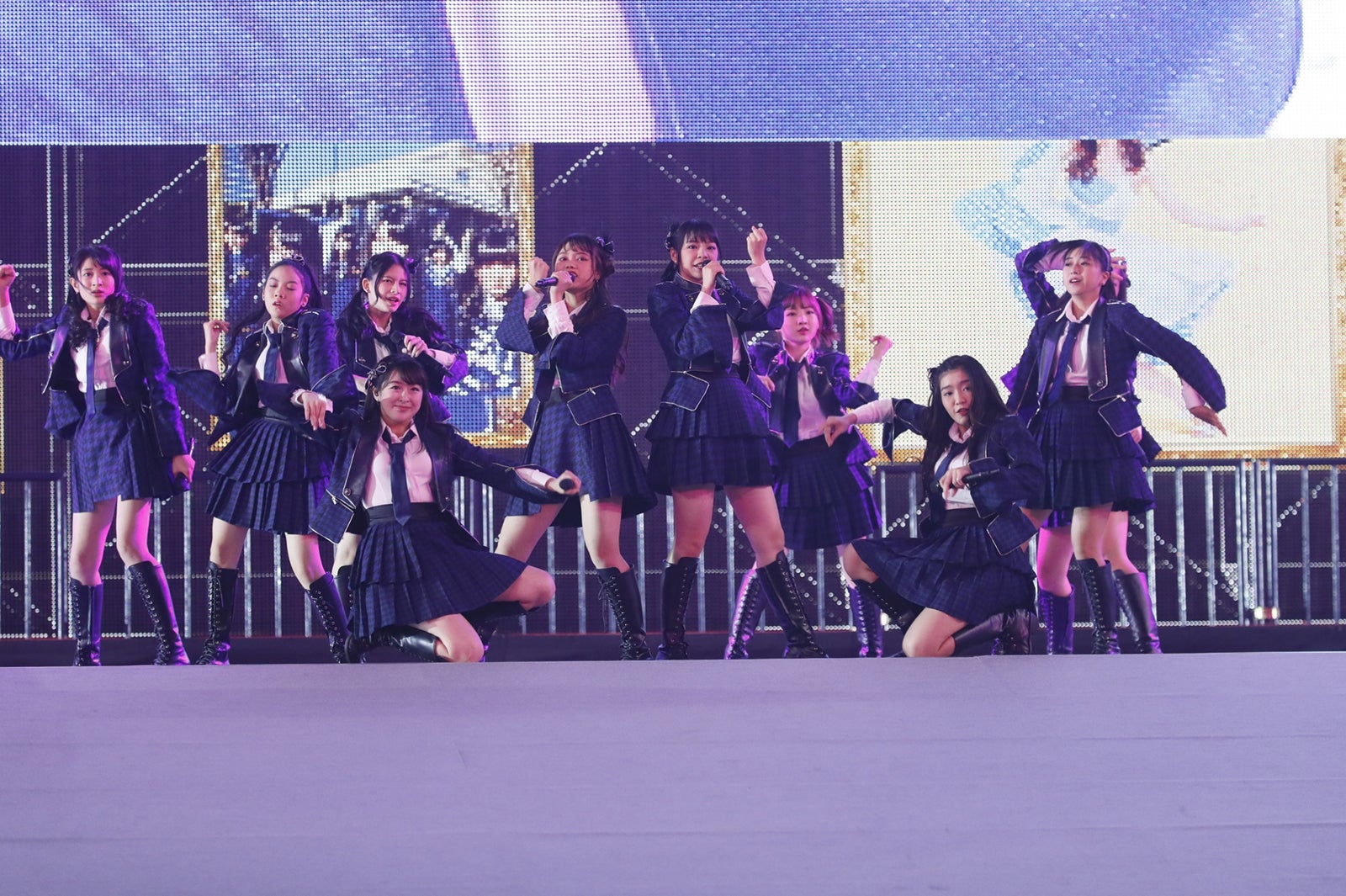 「AKB48 53rdシングル 世界選抜総選挙」AKB48グループコンサート（C）AKS