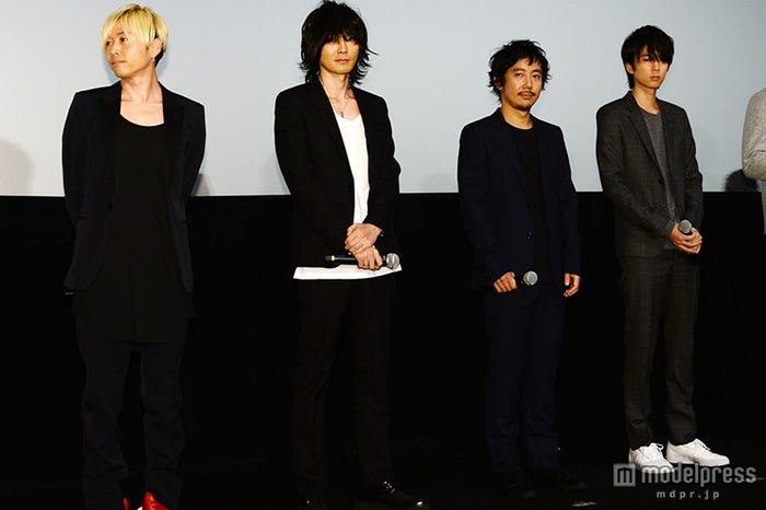 BUMP OF CHICKEN(左から)直井由文、藤原基央、升秀夫、増川弘明