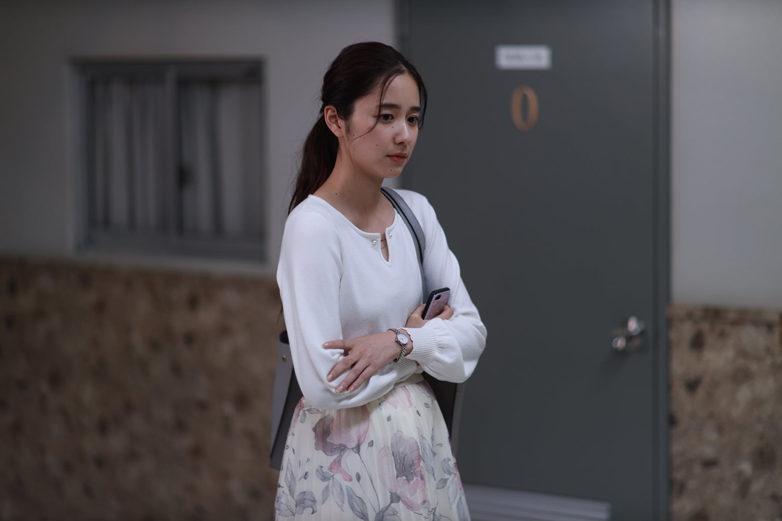 堀田真由／「言霊荘」第3話より（C）テレビ朝日