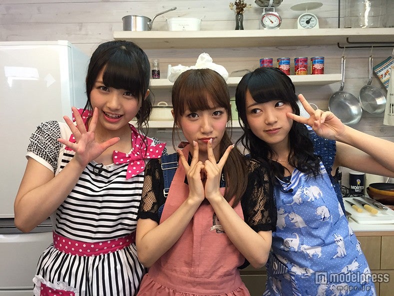 左から：大和田南那、高橋みなみ、向井地美音（C）関西テレビ