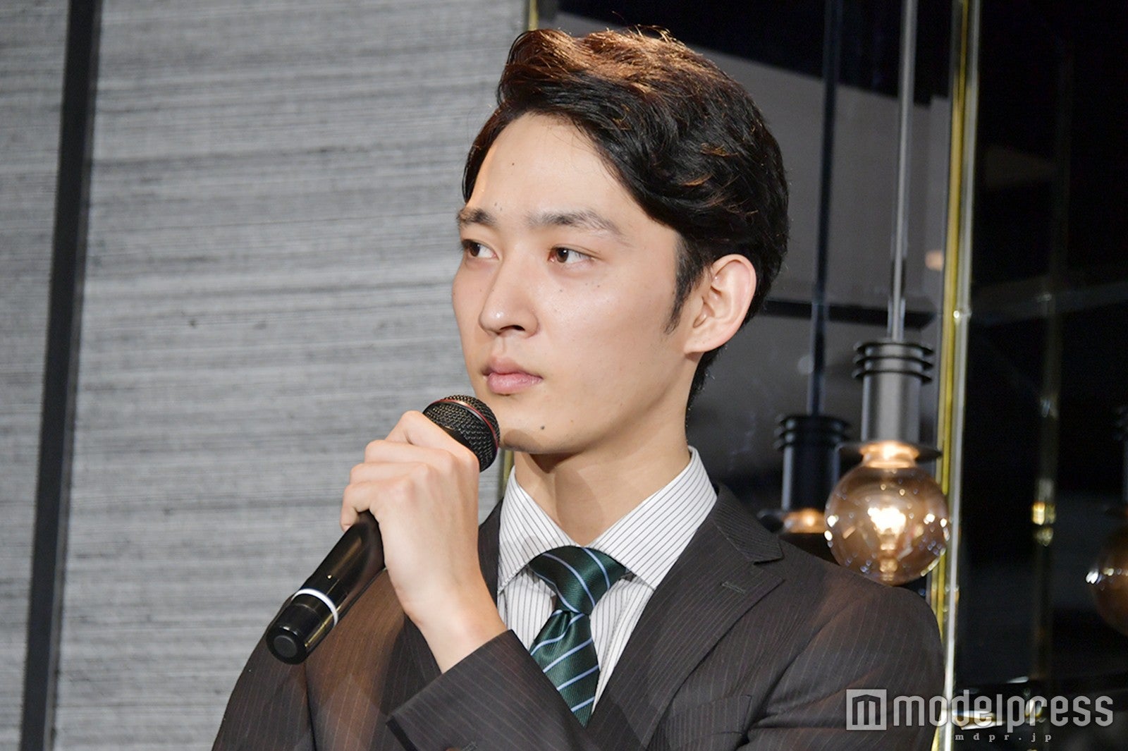 上杉柊平 （C）モデルプレス