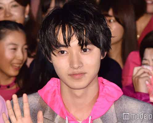 山崎賢人、可愛すぎて同級生ざわつく “モテ期”到来も学生時代は「友だちいない」<斉木楠雄のΨ難>