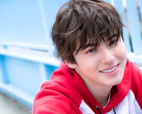 イケメンハーフ・翔、優しく微笑むアザーカット&オフショット解禁 4年ぶりイベント開催決定