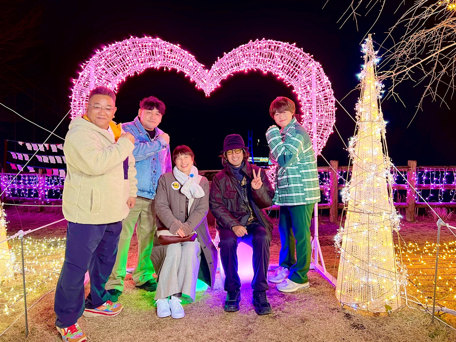 （左から）サンドウィッチマン（伊達みきお、富澤たけし）、鈴木杏樹、滝藤賢一、大橋和也（C）テレビ朝日