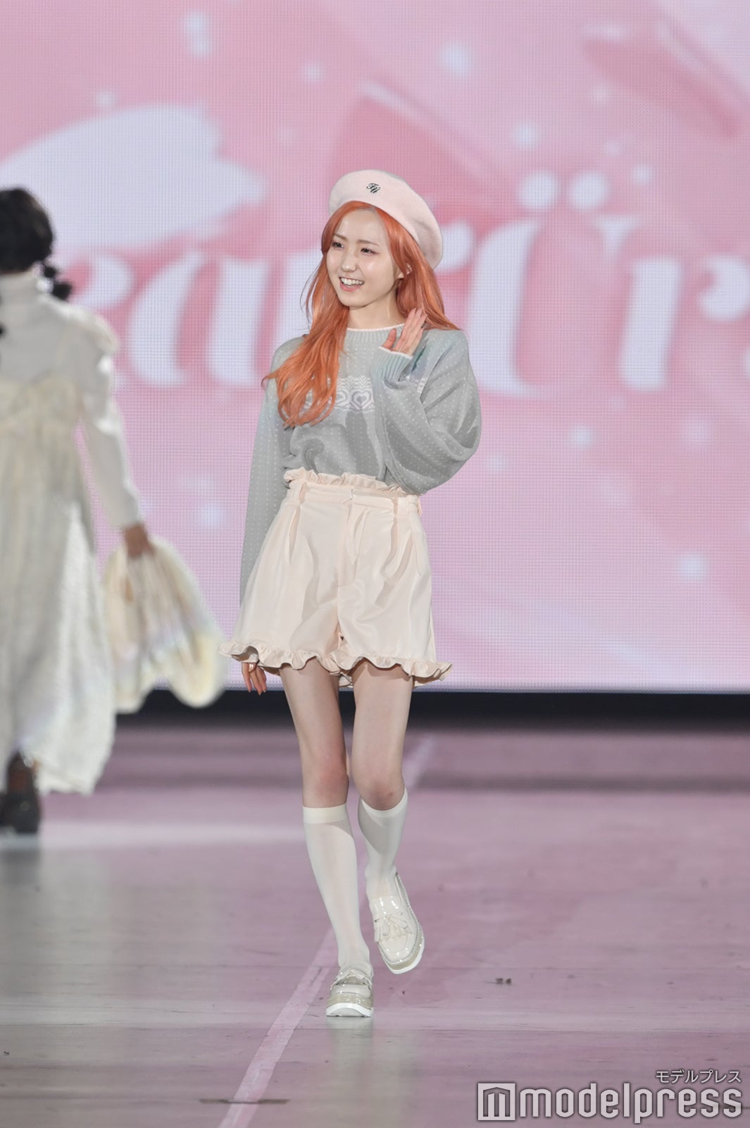 （C）モデルプレス