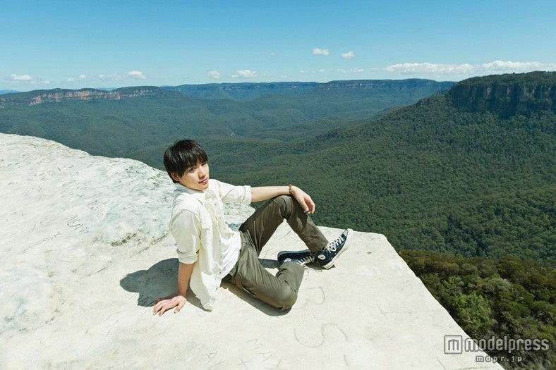 福士蒼汰写真集「Blue」（ワニブックス刊、2013年9月20日発売）撮影：藤本薫