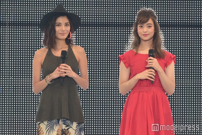 島袋聖南、野崎萌香(C)モデルプレス