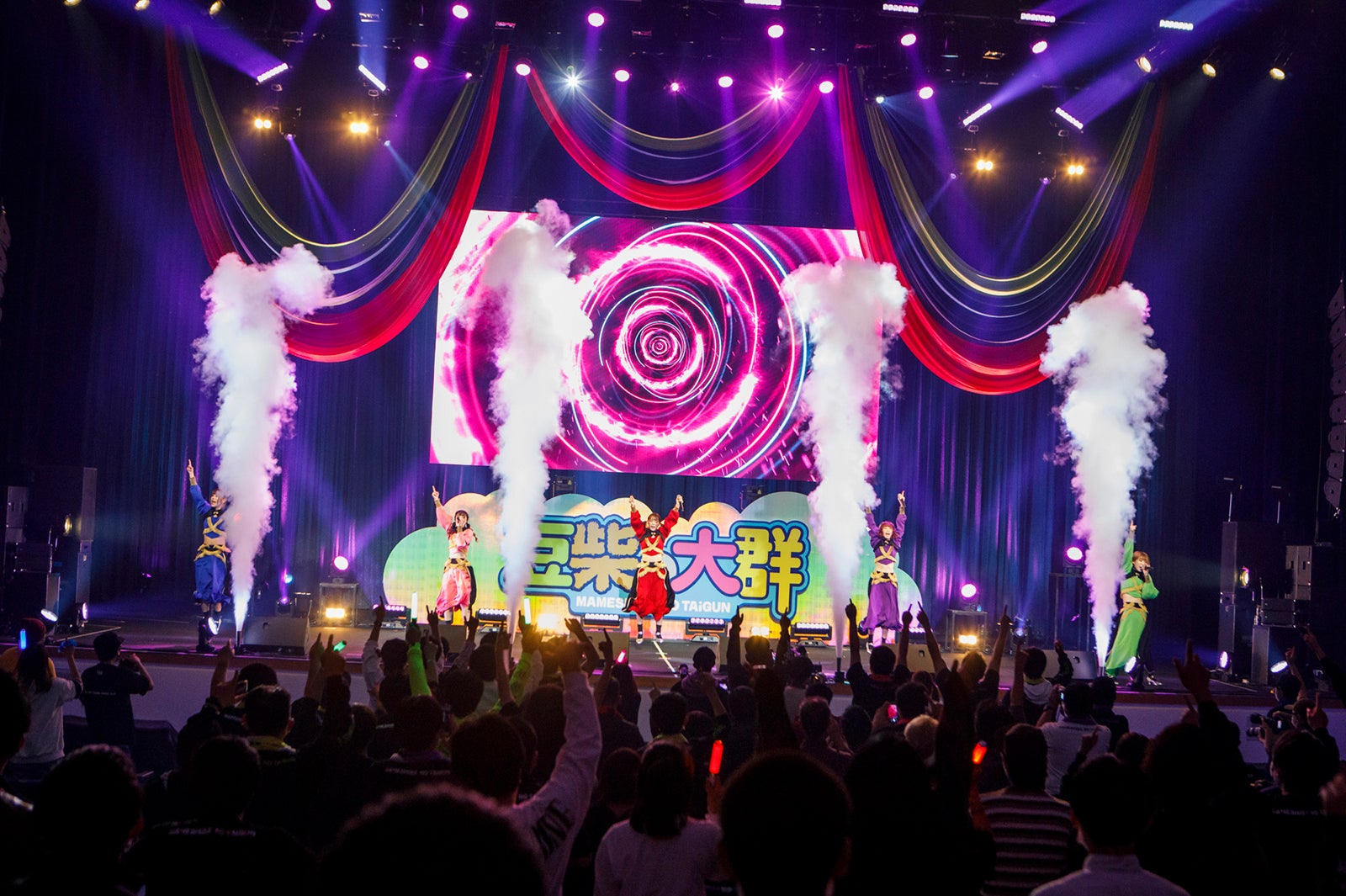 豆柴の大群（提供画像）