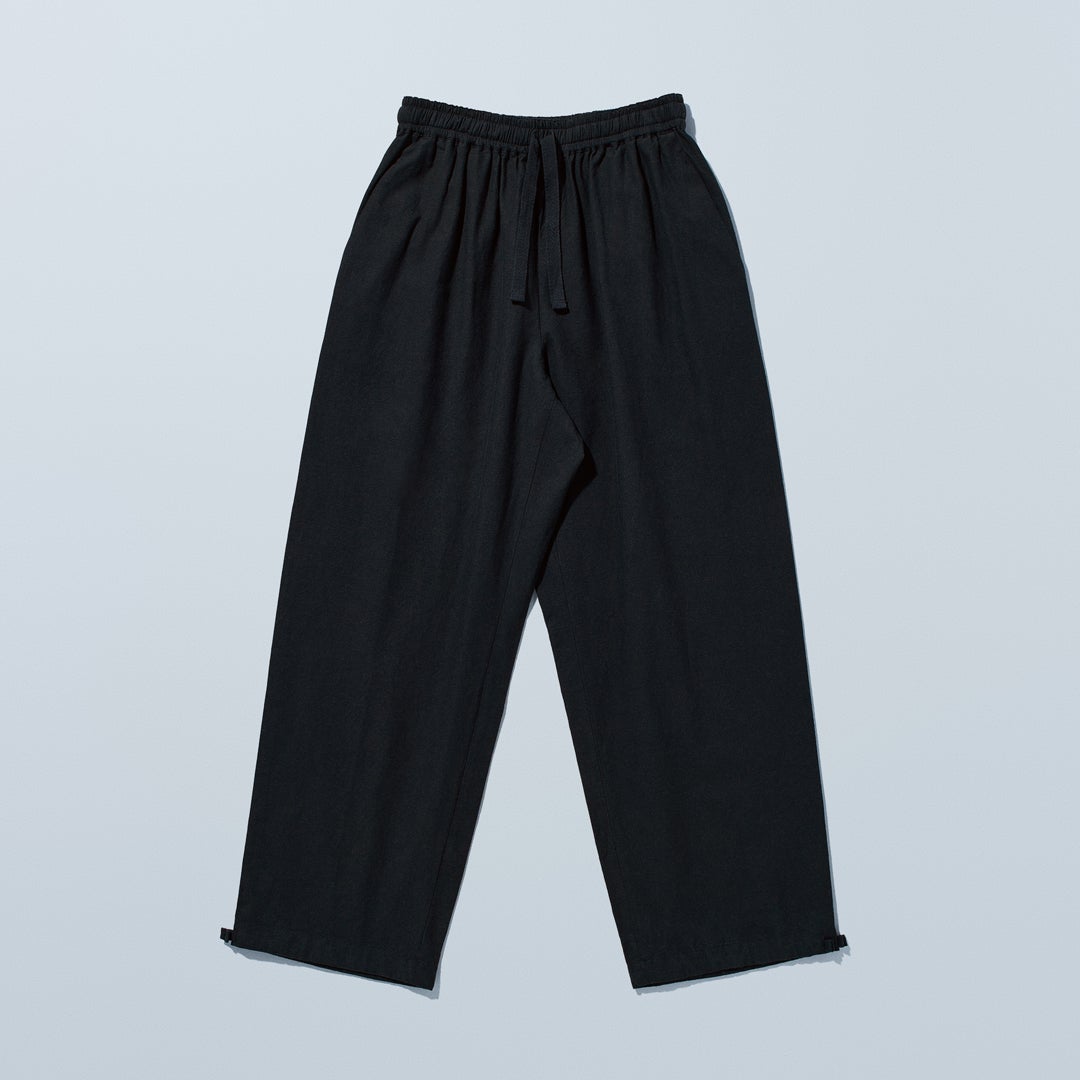 綿麻 イージーパンツ（税込2,990円）（提供写真）