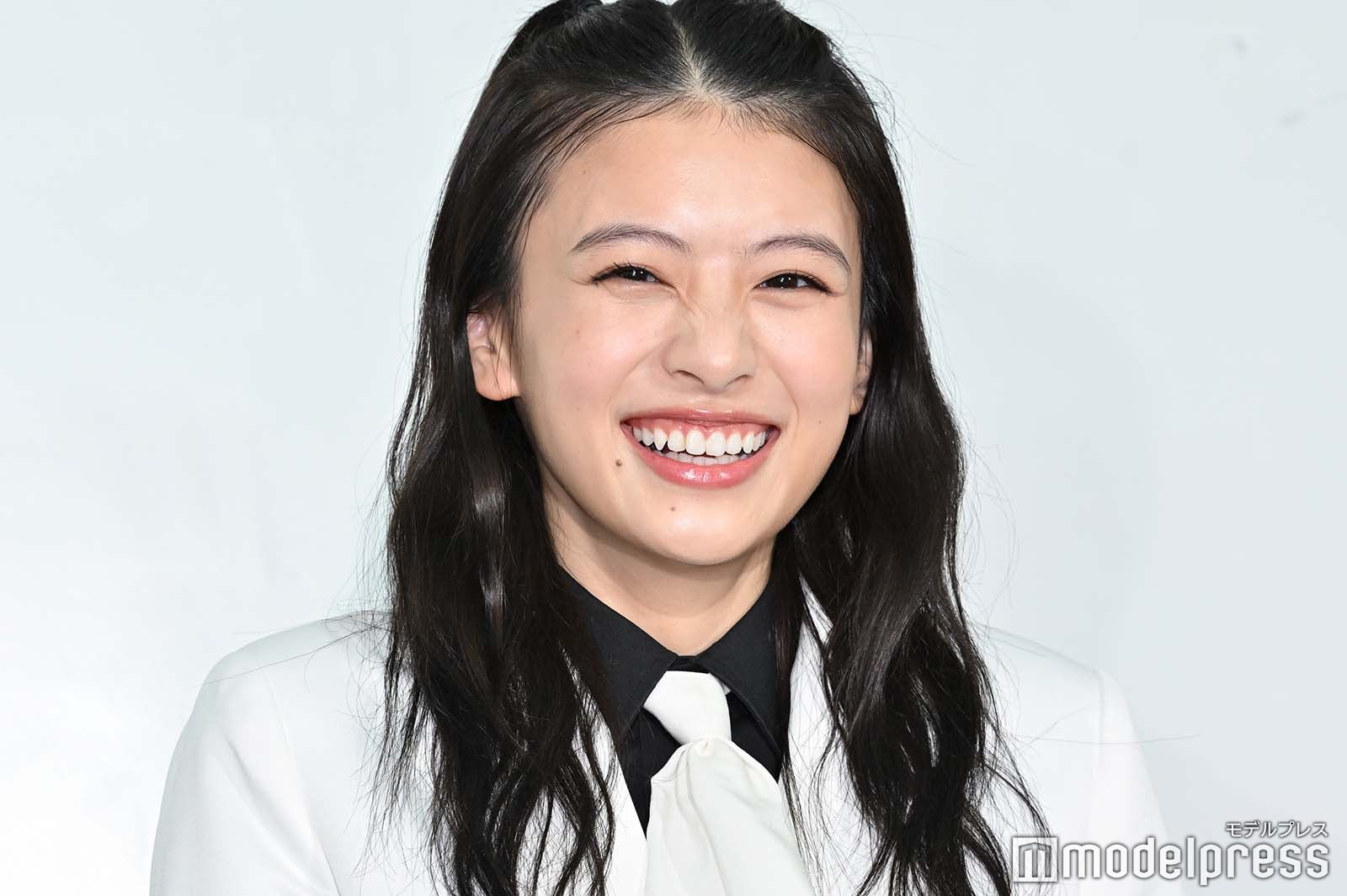 出口夏希（C）モデルプレス