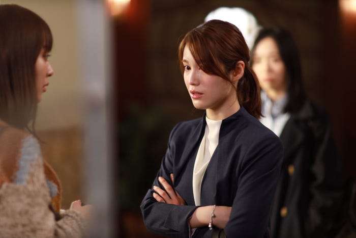 中村ゆりか/「言霊荘」第2話より(C)テレビ朝日