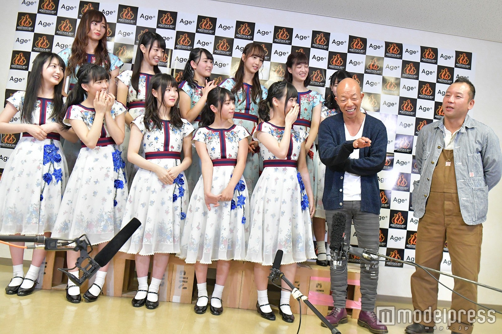 乃木坂46・3期生、バイきんぐ（C）モデルプレス