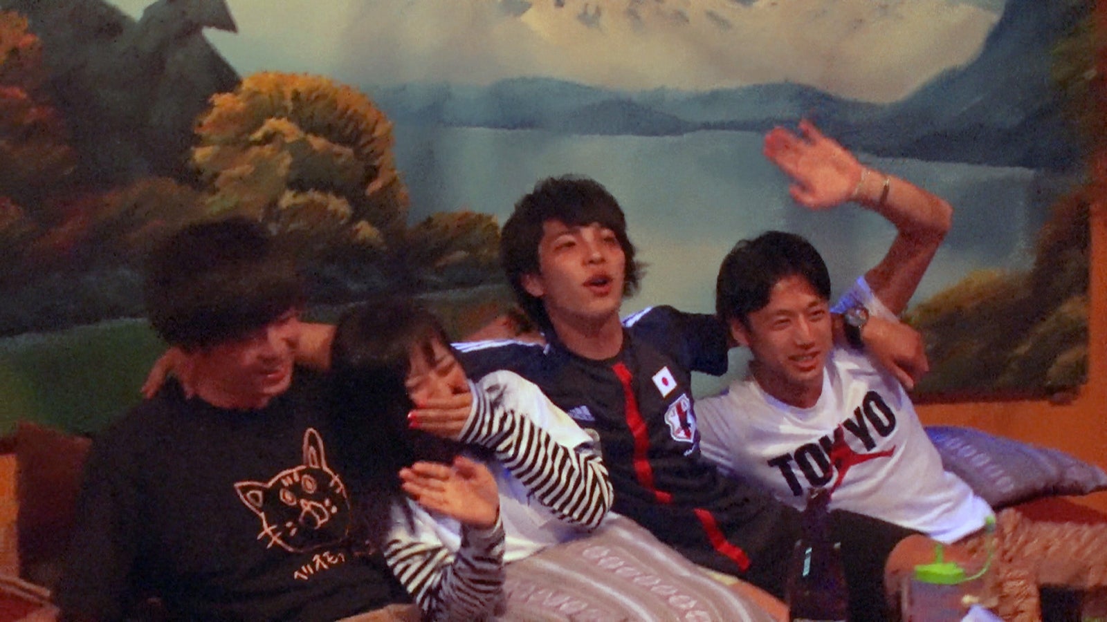 （左から）トム、モア、Dr.モリモリ、みゃんまー「あいのり：Asian Journey」シーズン2第6話より（C）フジテレビ