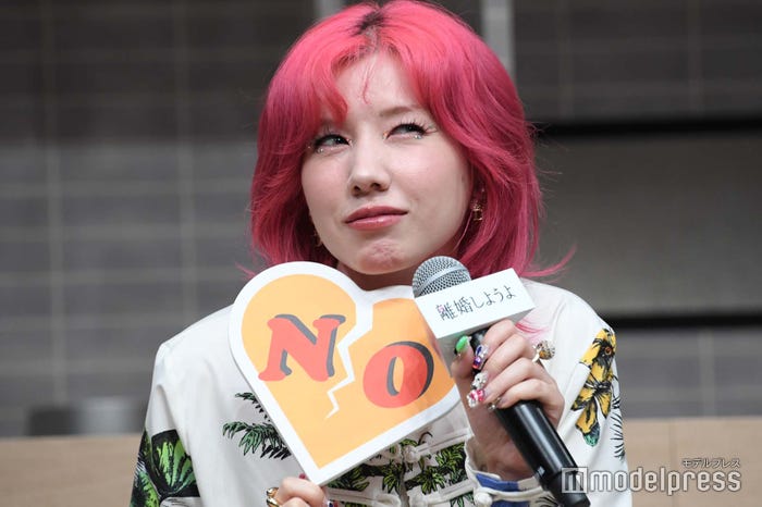 “運命の出会い”を語る仲里依紗(C)モデルプレス